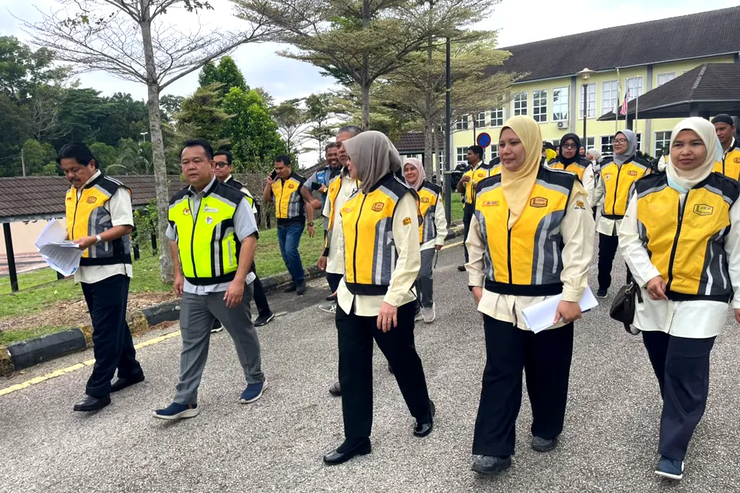 02092025 Law_Menteri_Kerja_Raya_ke_daerah_Kuantan_004