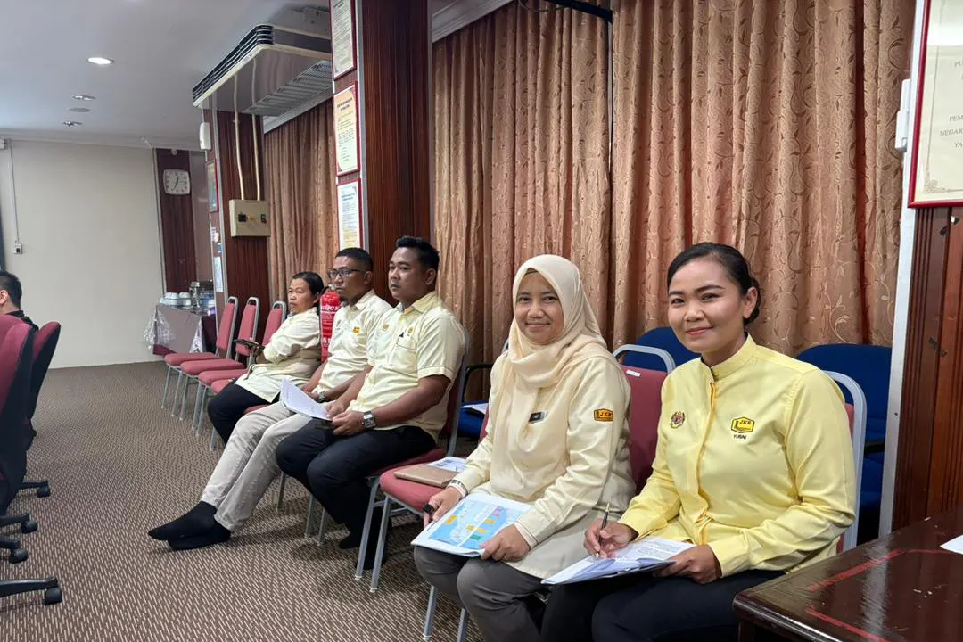 13102025-Lawatan-Aset-Jalan-di-FT3-Pekan-_-Rompin-KPKR-005