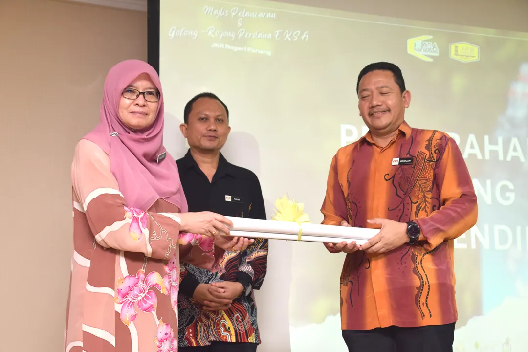 03122025 Pelancaran EKSA Kendiri dan Gotong Royong Perdana JKR Pahang 2025 006 Pelancaran-EKSA-Kendiri-dan-Gotong-Royong-Perdana-JKR-Pahang-2025 006