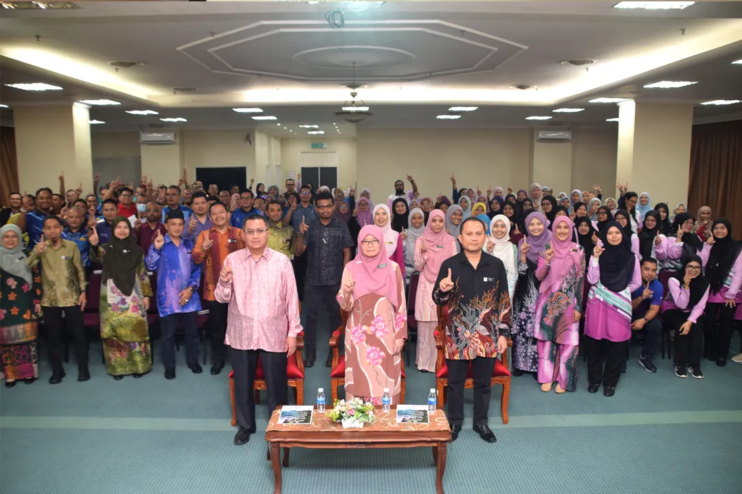 03122025 Pelancaran EKSA Kendiri dan Gotong Royong Perdana JKR Pahang 2025 012 Pelancaran-EKSA-Kendiri-dan-Gotong-Royong-Perdana-JKR-Pahang-2025 012